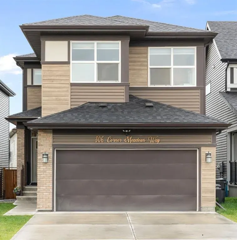 306 Corner Meadows Way NE
