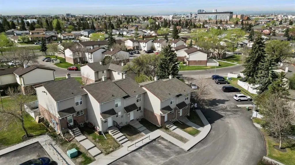 64 Whitnel Court NE, #34