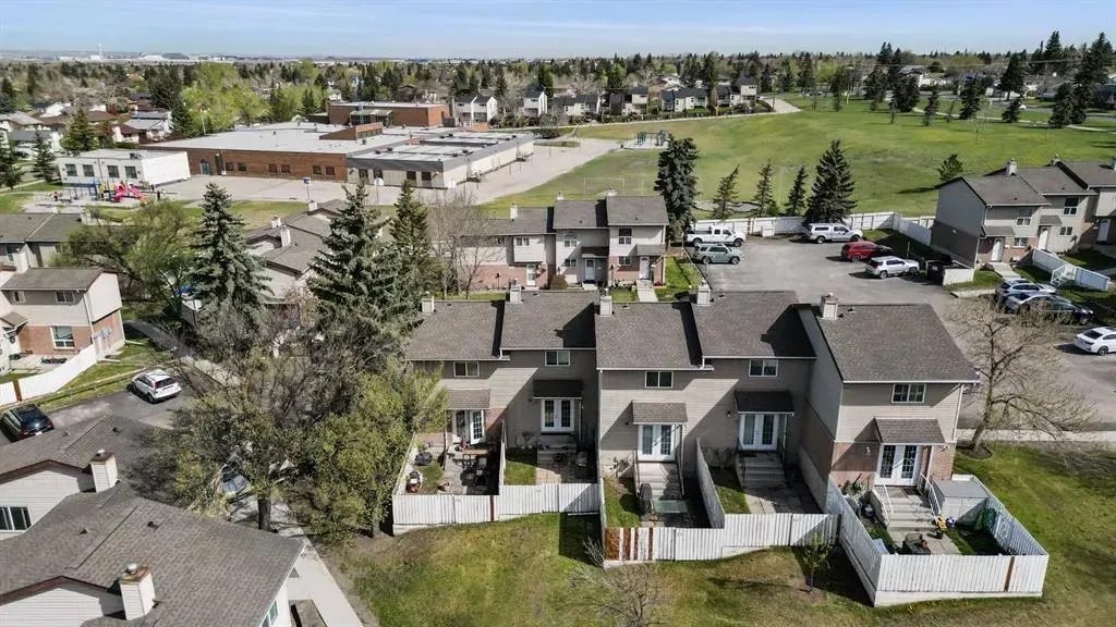 64 Whitnel Court NE, #34