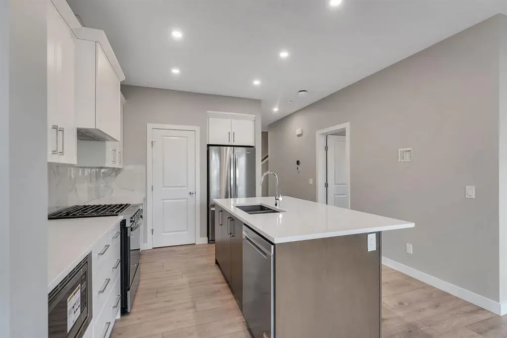 24 Corner Glen Green NE