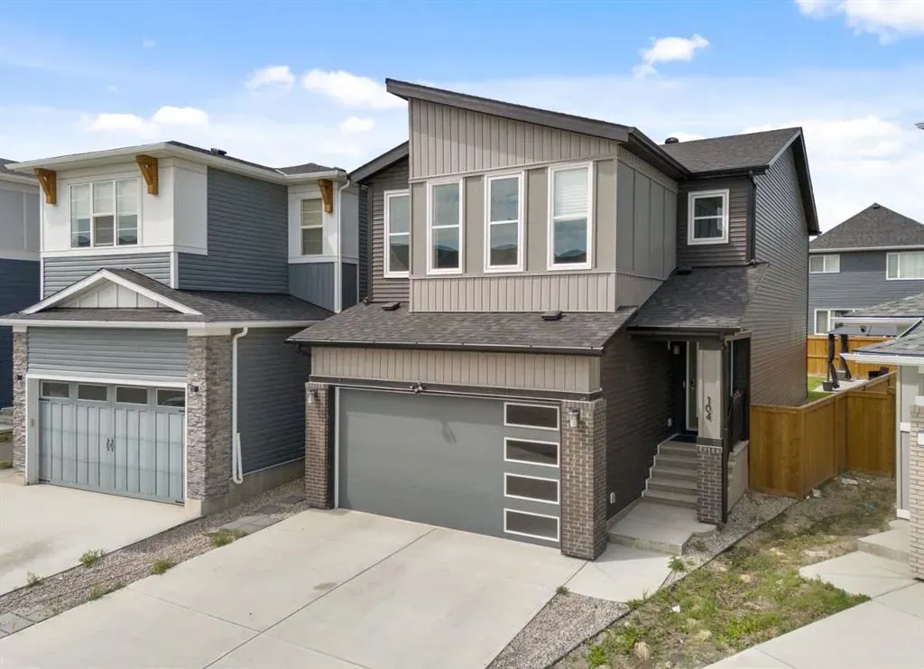 104 Carringsby Manor NW