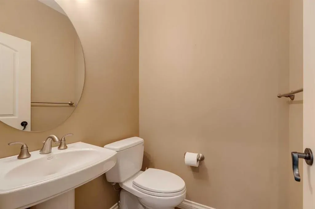 144 Tuscany Ravine Heights NW