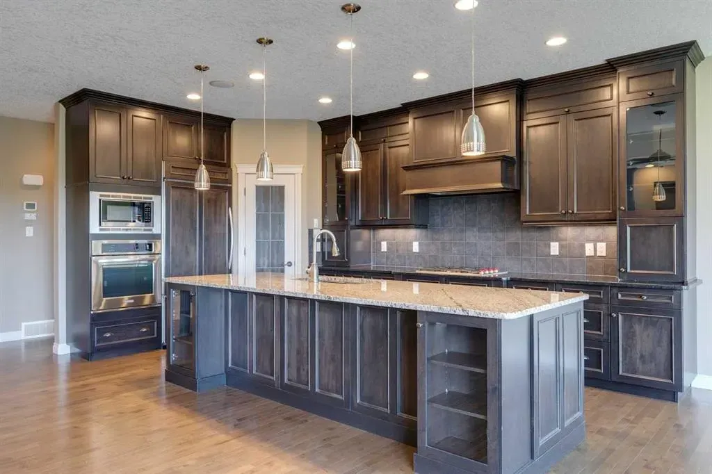 144 Tuscany Ravine Heights NW