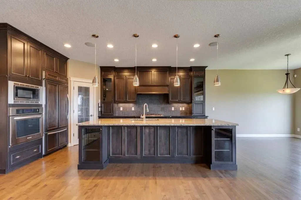 144 Tuscany Ravine Heights NW