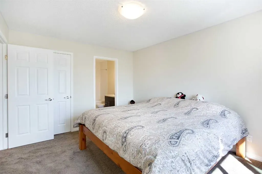 176 Windstone Link SW