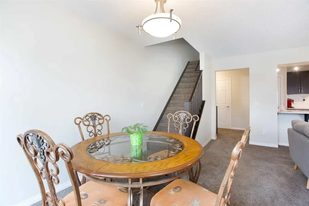 176 Windstone Link SW