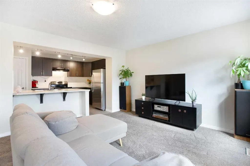 176 Windstone Link SW