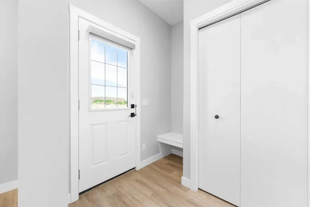 124 Legacy Glen Place SE