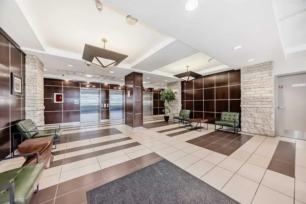 8880 Horton Road SW, #402