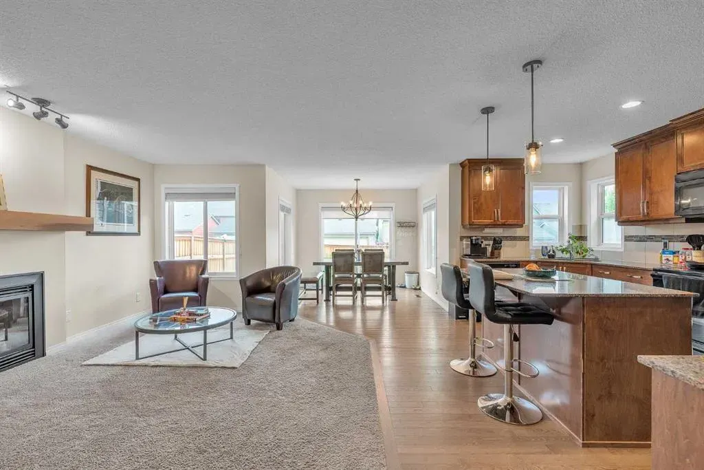 46 Walden Court SE