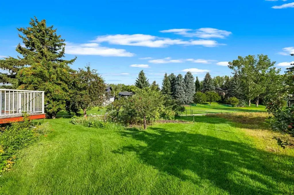 16 Sunmount Green SE