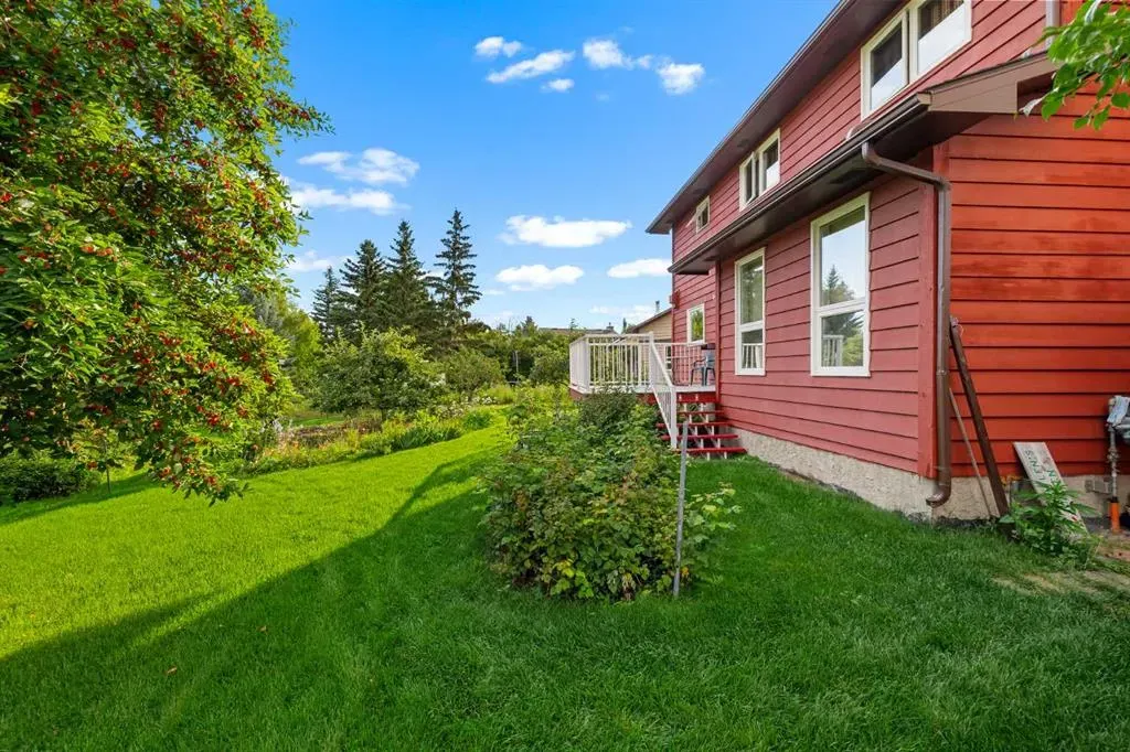 16 Sunmount Green SE