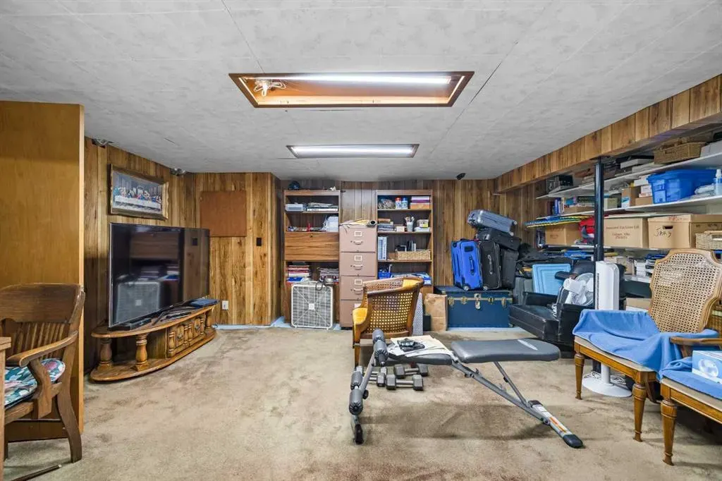 16 Sunmount Green SE