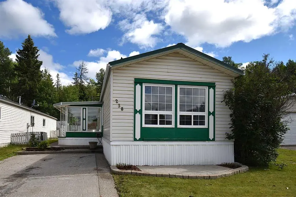 238 Skogg Avenue