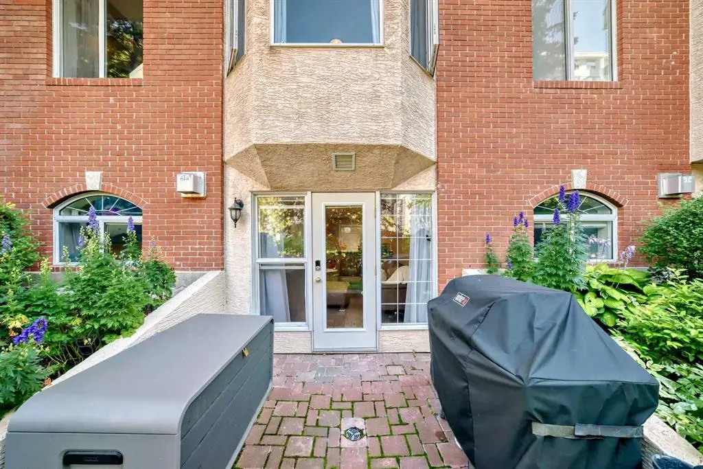 923 15 Avenue SW, #102