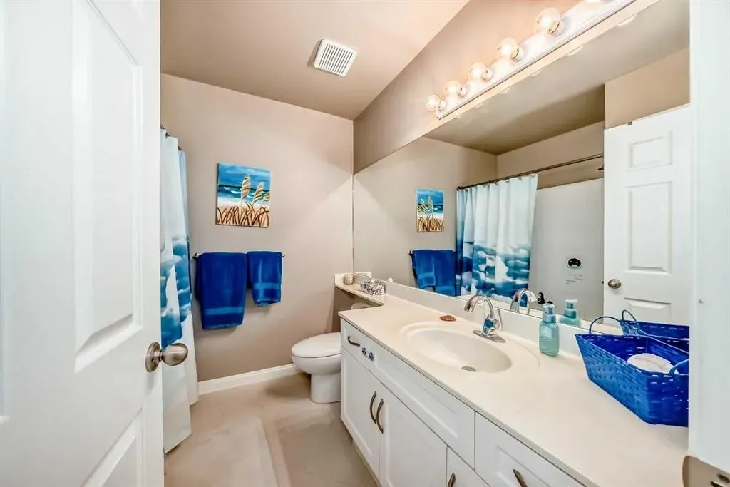 923 15 Avenue SW, #102
