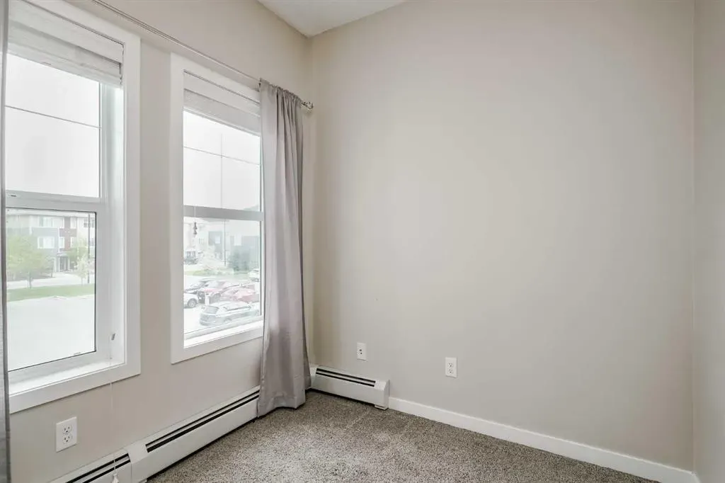 402 Marquis Lane SE, #205