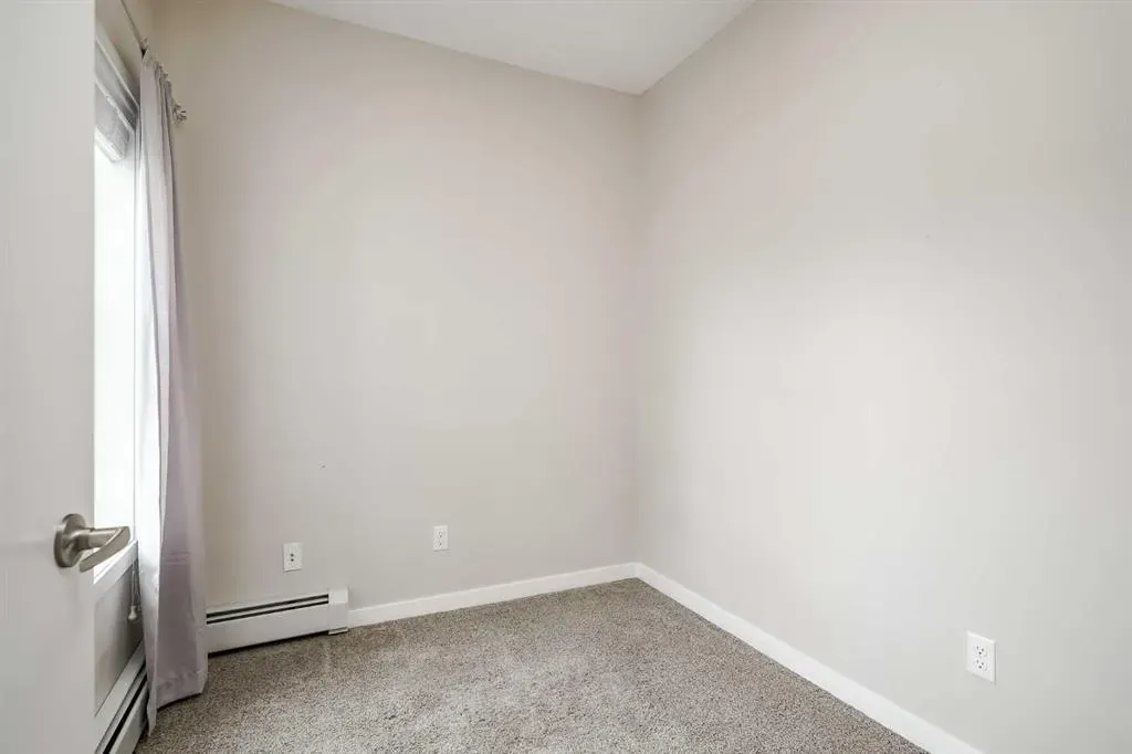 402 Marquis Lane SE, #205