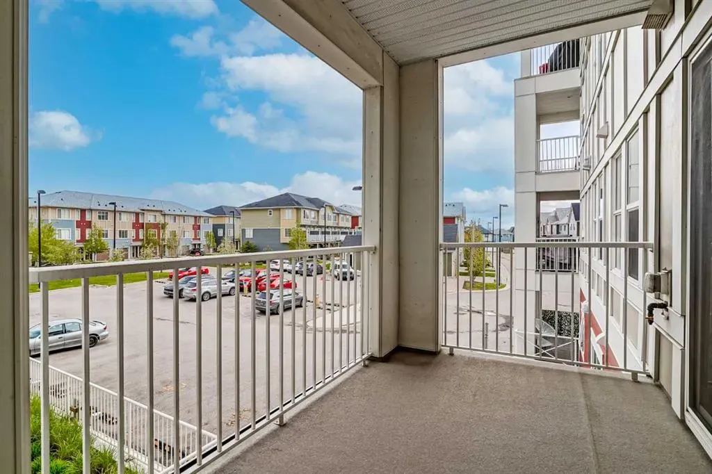 402 Marquis Lane SE, #205