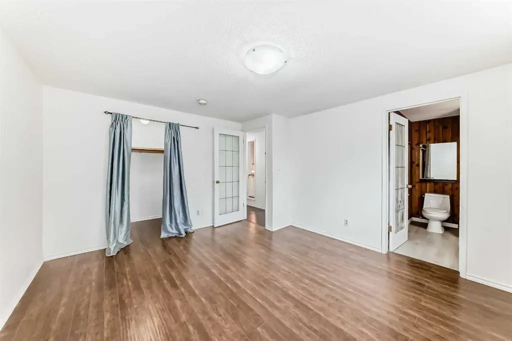 5400 dalhousie Drive NW, #5