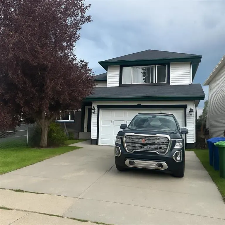 172 Panorama Hills Place NW