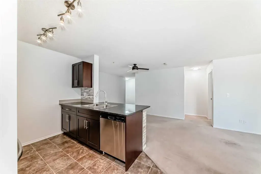 403 Mackenzie Way SW, #9113