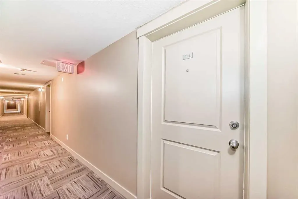 403 Mackenzie Way SW, #9113