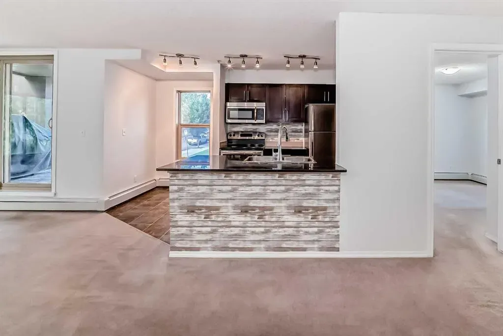403 Mackenzie Way SW, #9113