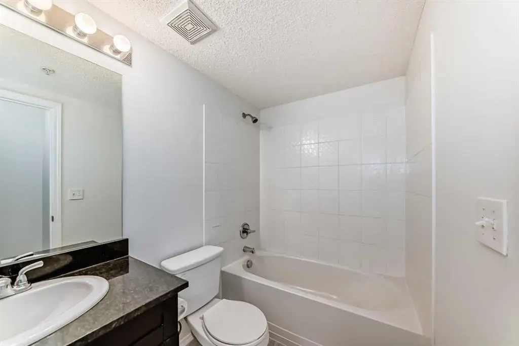 403 Mackenzie Way SW, #9113