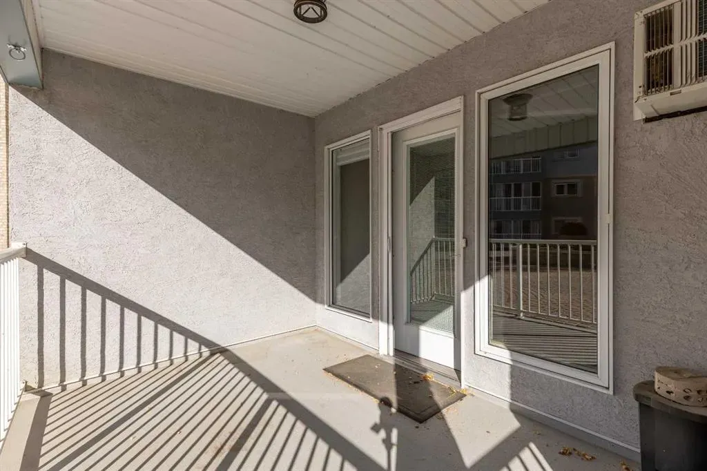 75 1 Avenue S, #120