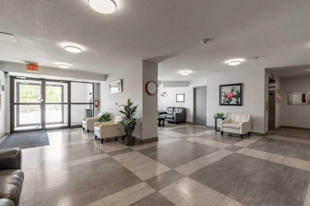 75 1 Avenue S, #120