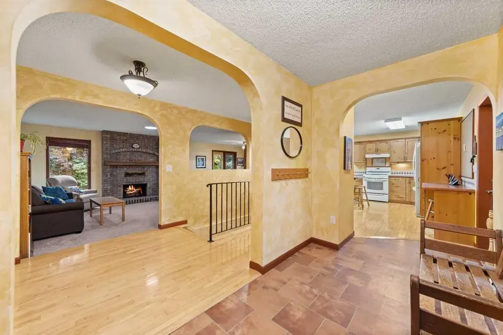 25 Westheights Drive