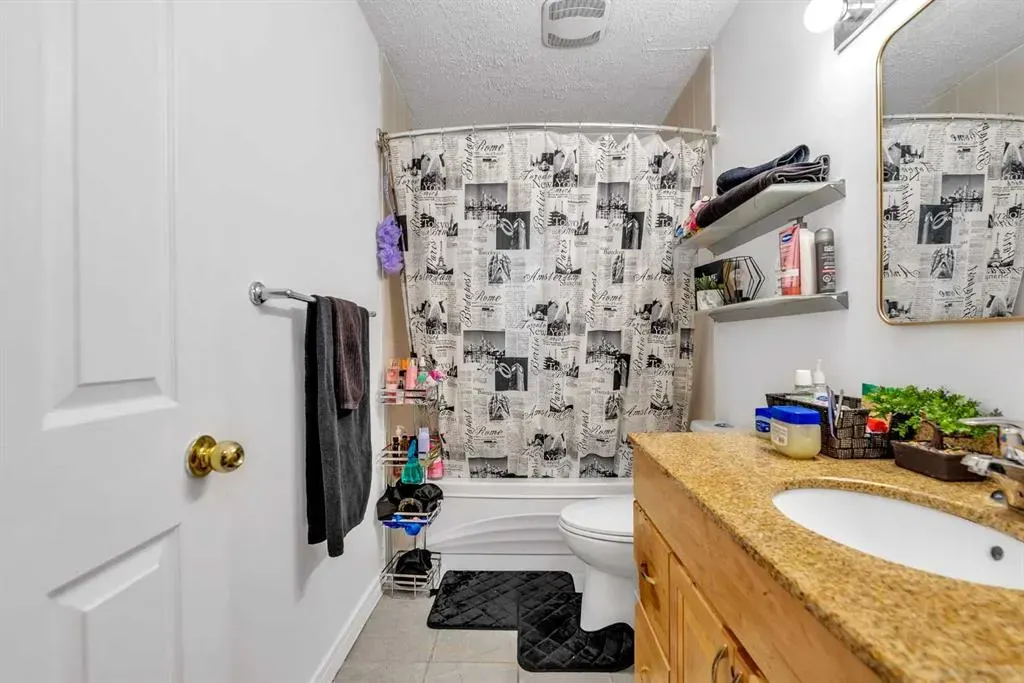 20 Huntley Close NE, #6