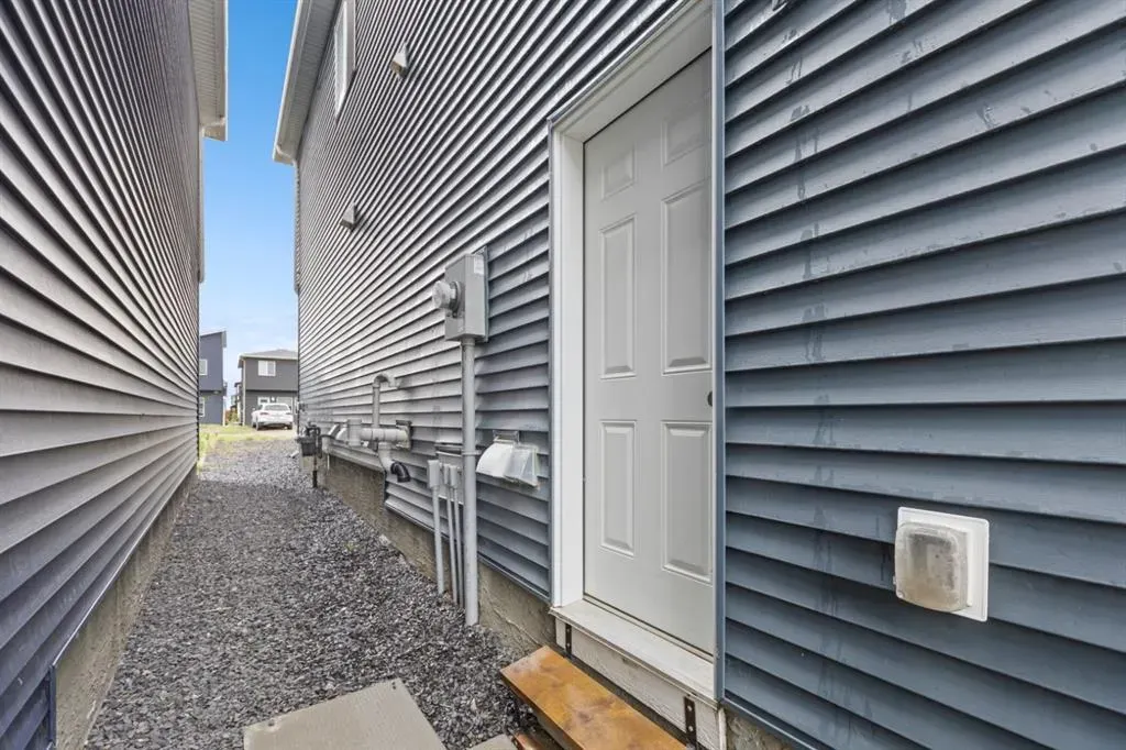 50 Cornerstone Row NE