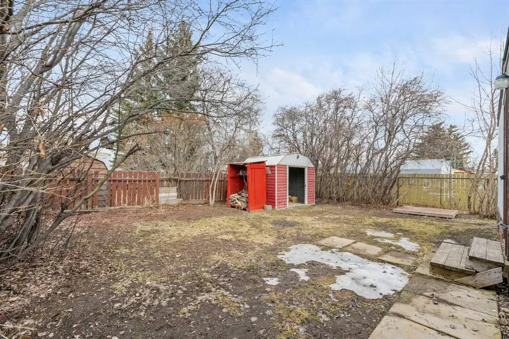 826 Brentwood Crescent