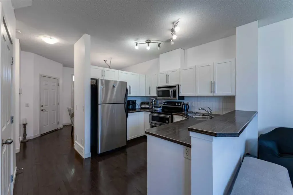 155 Silverado Skies Link SW, #1709