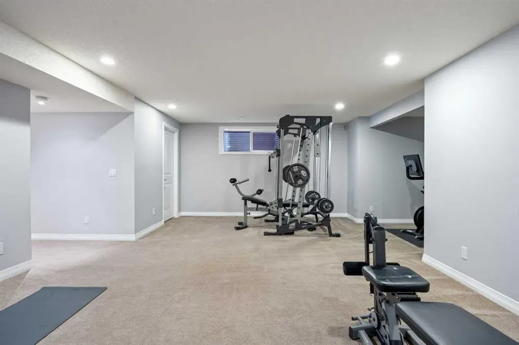 395 Mahogany Terrace SE