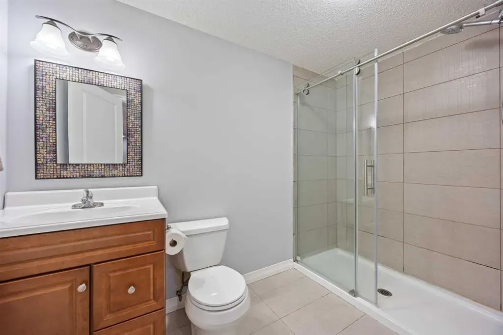 395 Mahogany Terrace SE