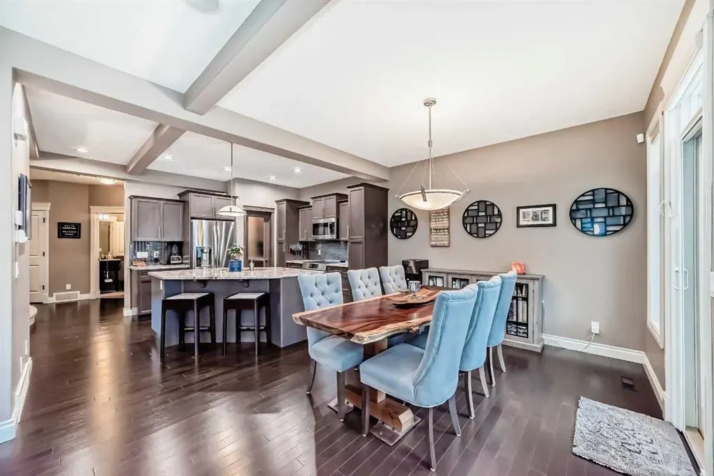2695 Ravenslea Gardens SE