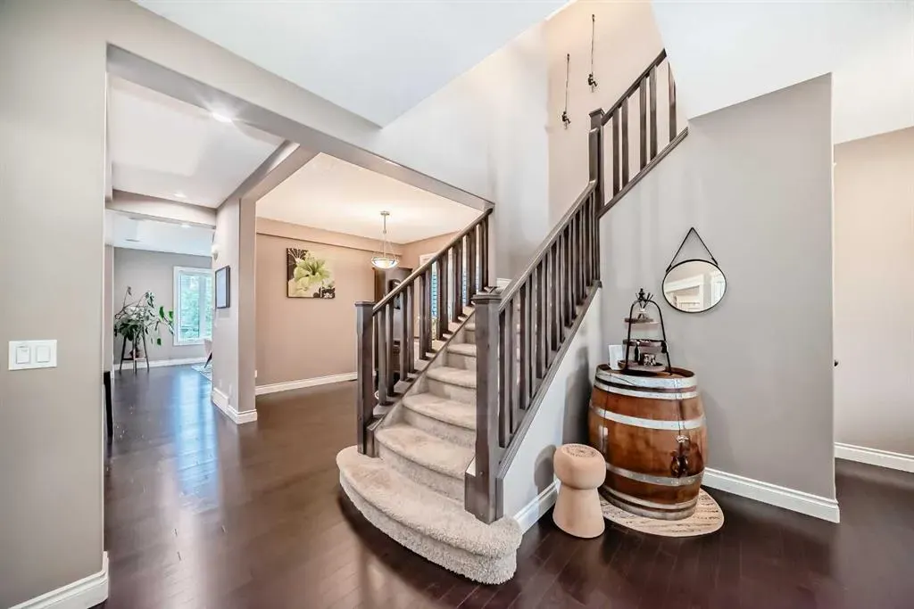 2695 Ravenslea Gardens SE