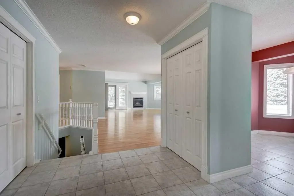 127 Patina Court SW