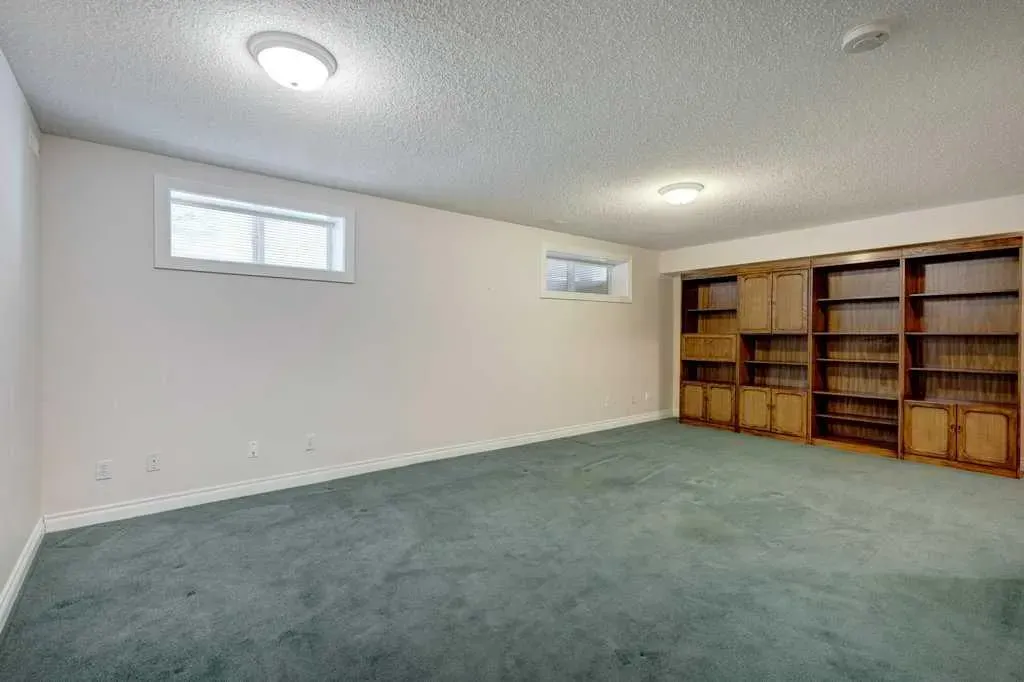 127 Patina Court SW