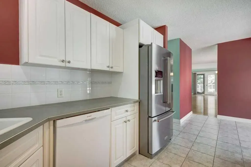127 Patina Court SW