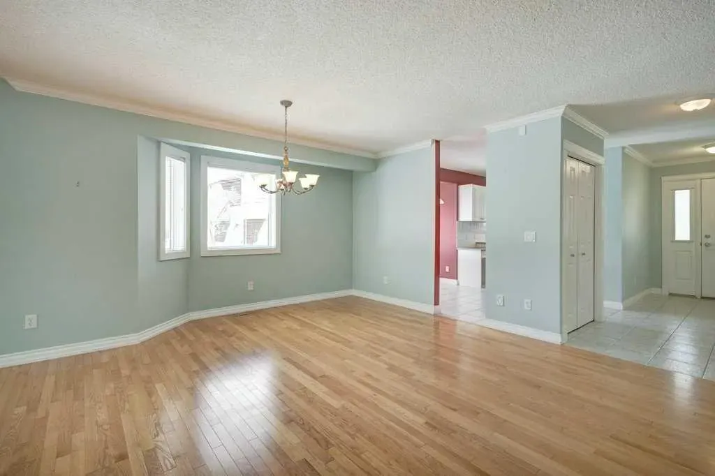 127 Patina Court SW