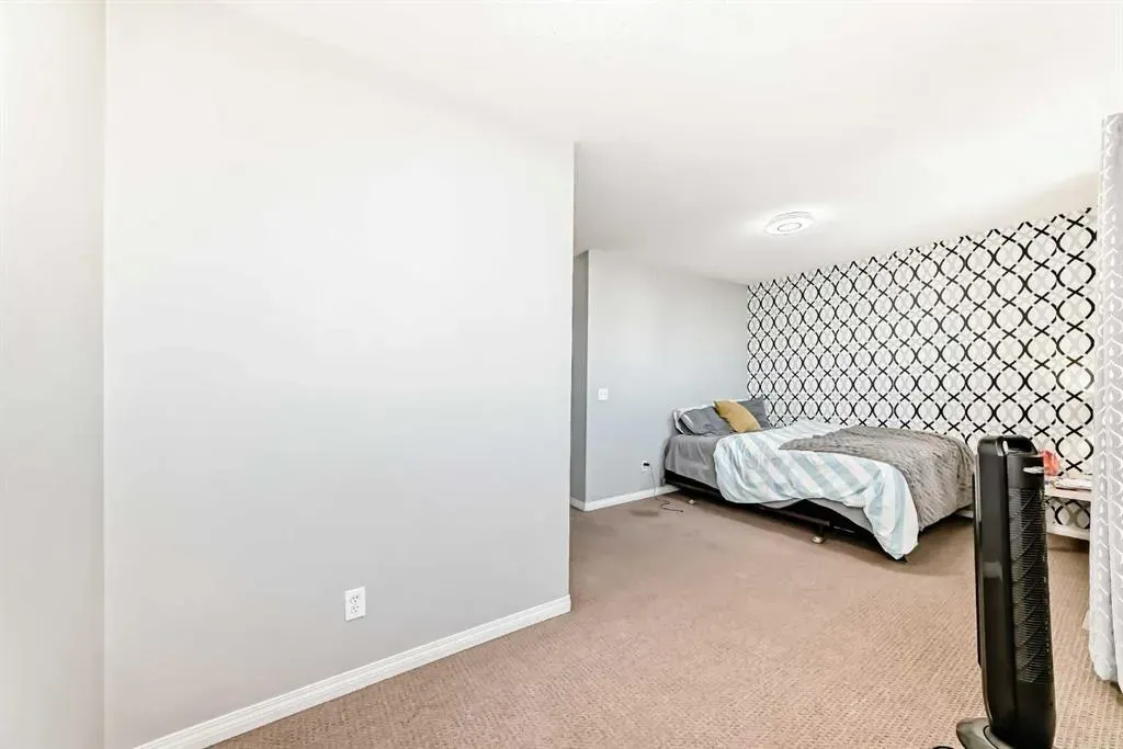 111 Tarawood Lane NE, #4704