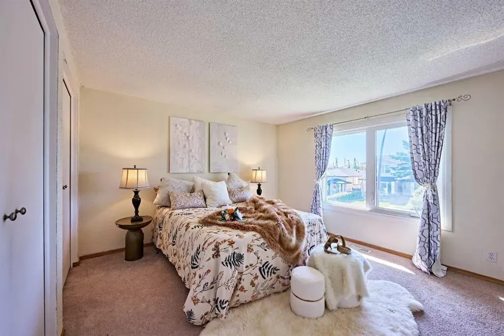 16 Shawmeadows Crescent SW