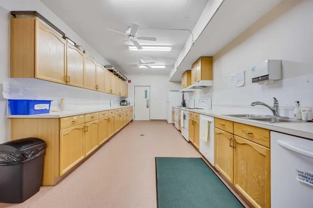 3 Parklane Way, #307