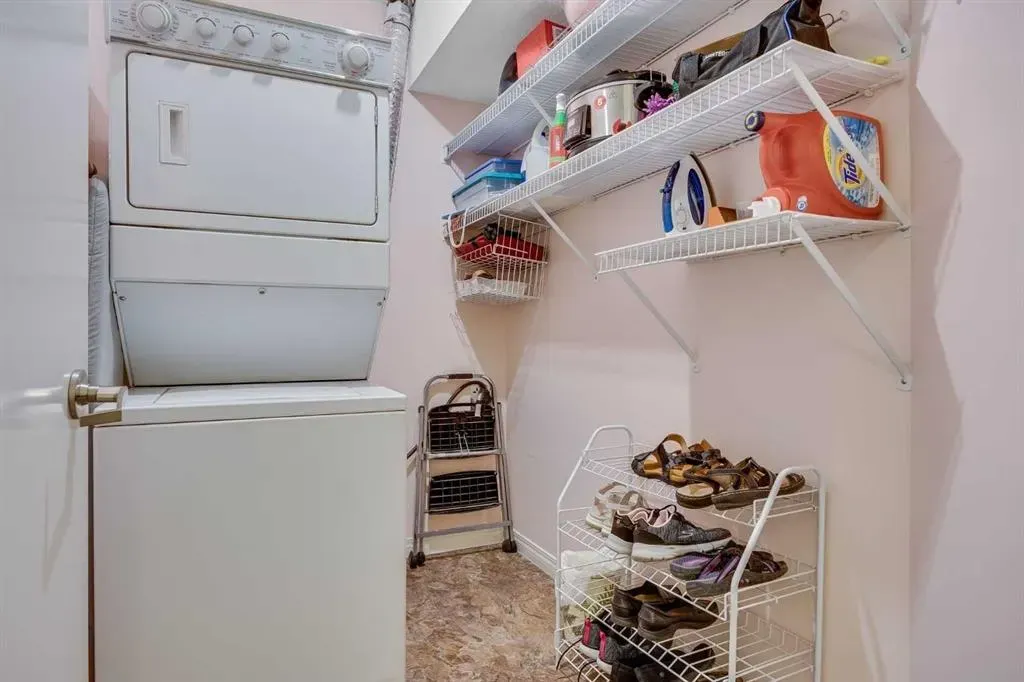 3 Parklane Way, #307