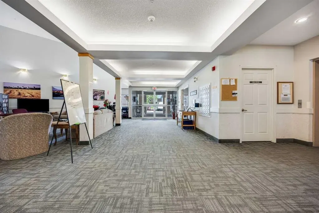 3 Parklane Way, #307