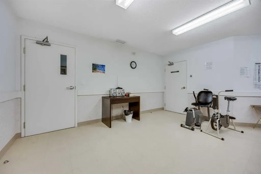 3 Parklane Way, #307